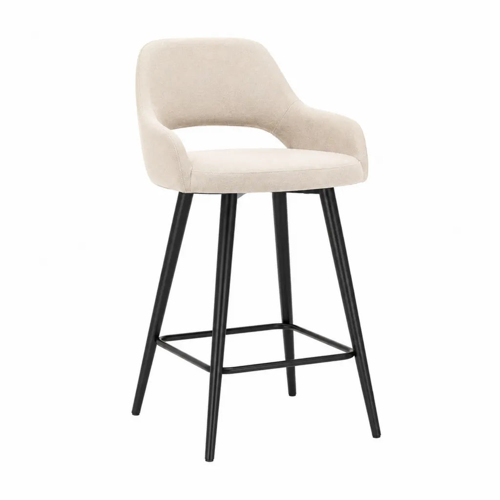 Tabouret de bar avec accoudoirs en polyester boucle creme pieds en acier noir 51 x 55 x 94 cm